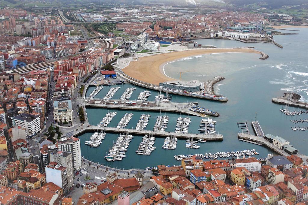 Espacio Gijon Poniente ภายนอก รูปภาพ